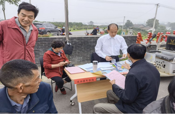第八期：枝江市老科协积极参与“三下乡”活动474.png