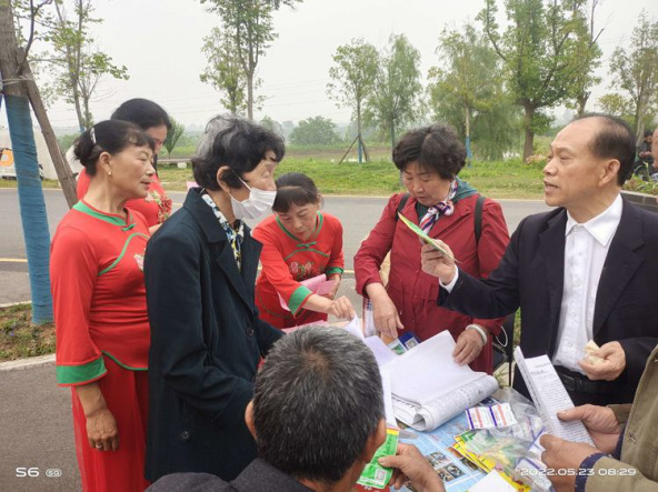 第八期：枝江市老科协积极参与“三下乡”活动496.png